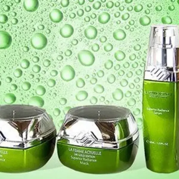 La Femme Actuelle Collagen Renewal Treatment Set With Cucumber and Green Tea